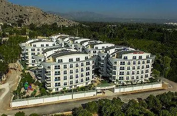 Melda Palace מלון דירות אנטליה